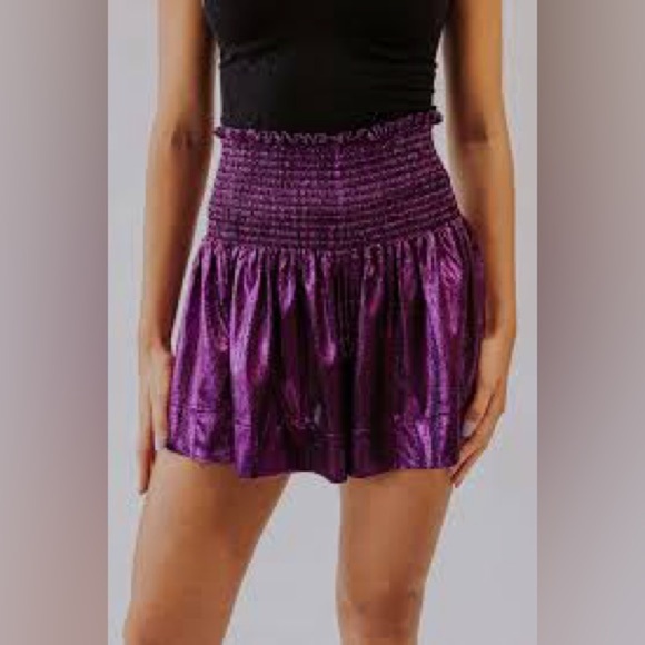 Queen of Sparkles | Hot Pink Metallic Shorts Size XS - Picture 2 of 10
